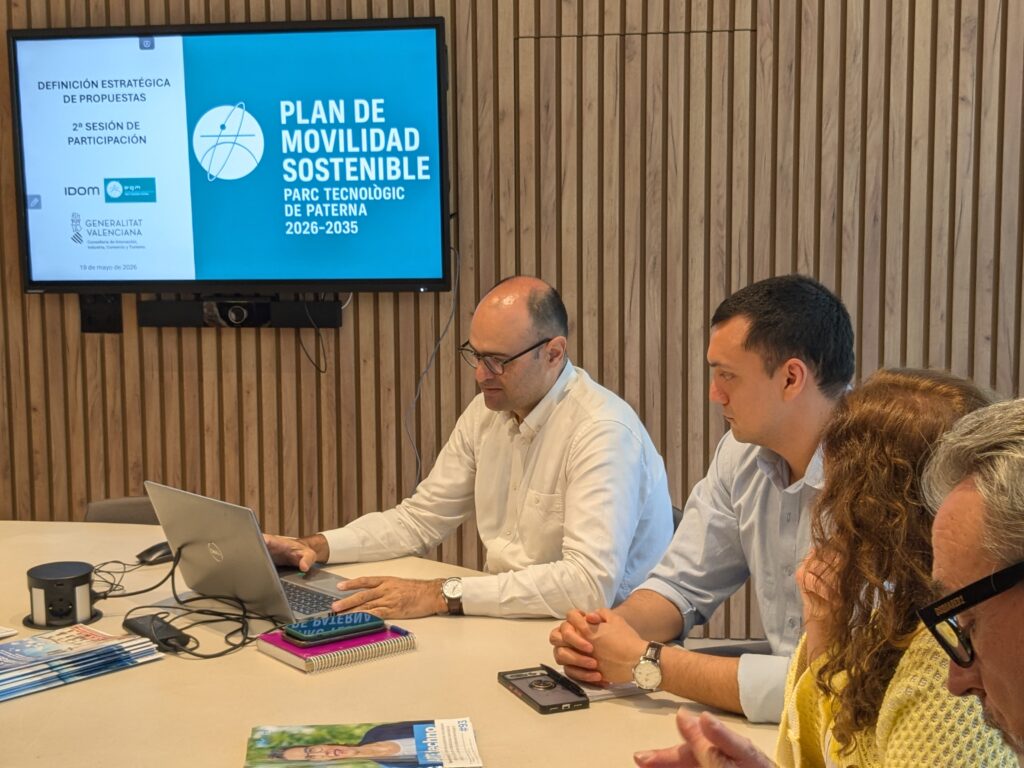 Ayer celebramos la segunda sesión participativa del Plan de Movilidad Sostenible del Parque Tecnológico, una sesión clave en la que, de la mano de Francesc Arechavala, de IDOM, dimos el paso del diagnóstico a la definición de propuestas